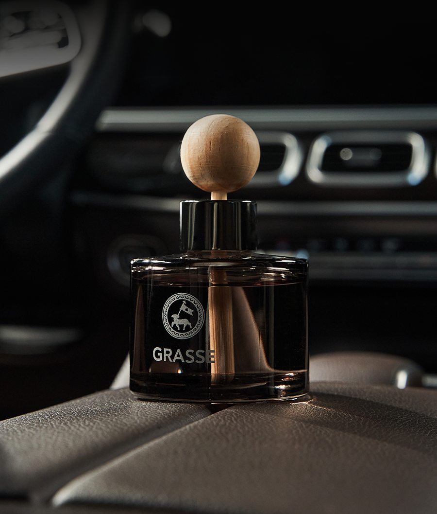 BullsOne Grasse Diffuser 105ml Blackberry & Cherry Car Freshener