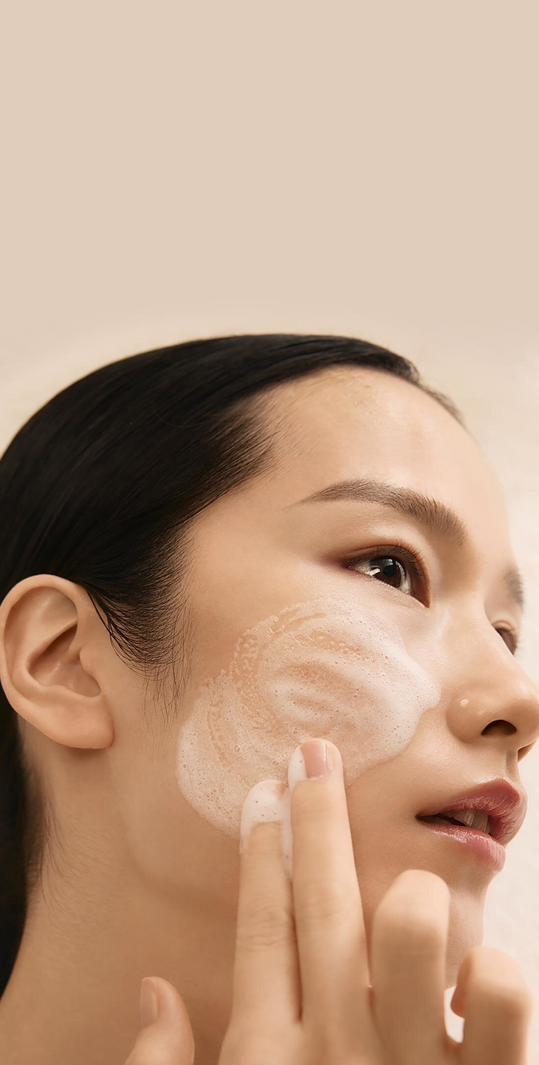 설화수 순행클렌징폼 Sulwhasoo Gentle Cleansing Foam - Korean Face Wash for All Skin Types, Moisturizes & Rejuvenates, Removes Dirt & Impurities, Softens Skin, Hydrating Cleanser